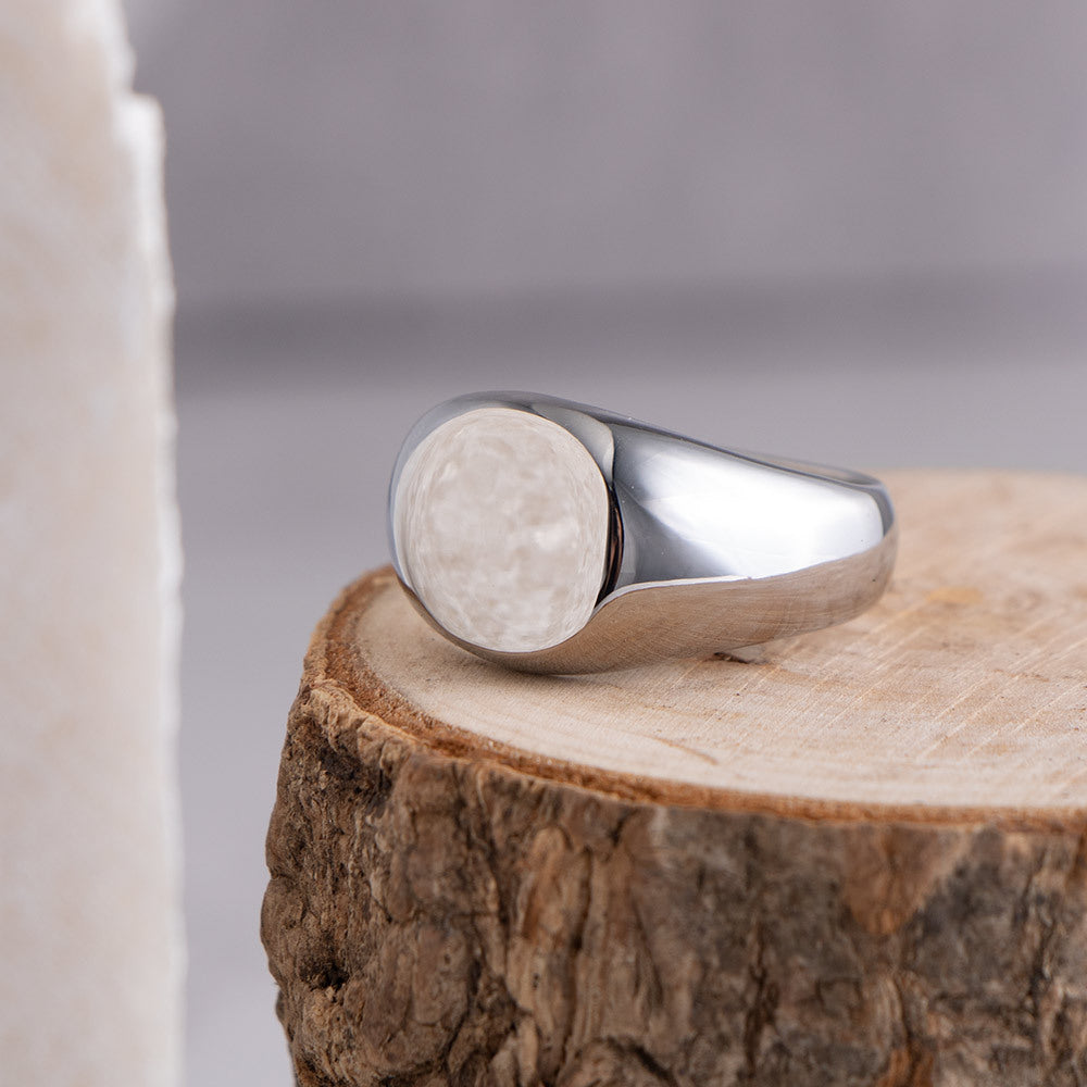 Round Flat Titanium Steel Ring With A Sleek Polished Finish For A Stylish Personalized Look