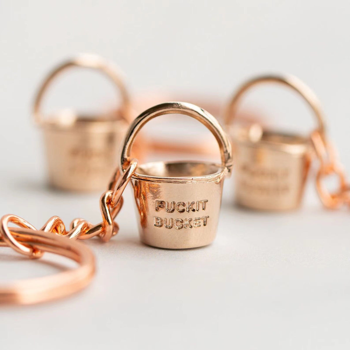 Feng Shui Bucket Necklace For Women With Keychain
