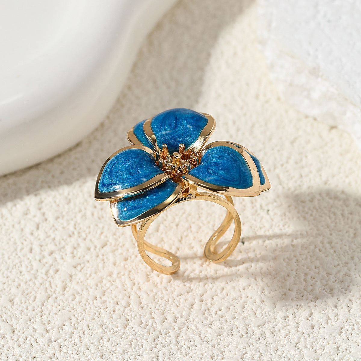 Fashionable Floral Oil-drip Womens Ring In Multiple Colors Adjustable