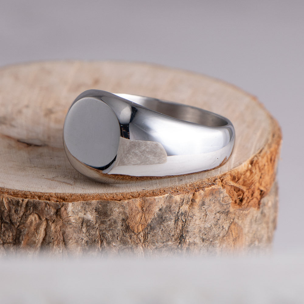 Round Flat Titanium Steel Ring With A Sleek Polished Finish For A Stylish Personalized Look