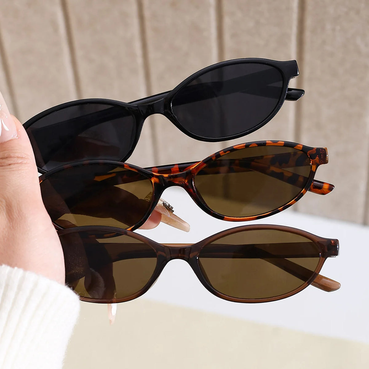 Sexy Small Oval Women's Sunglasses 2024 New Fashion Black Brown Sun Glasses Ladies Shades Trends Summer Unique Eyewear Men