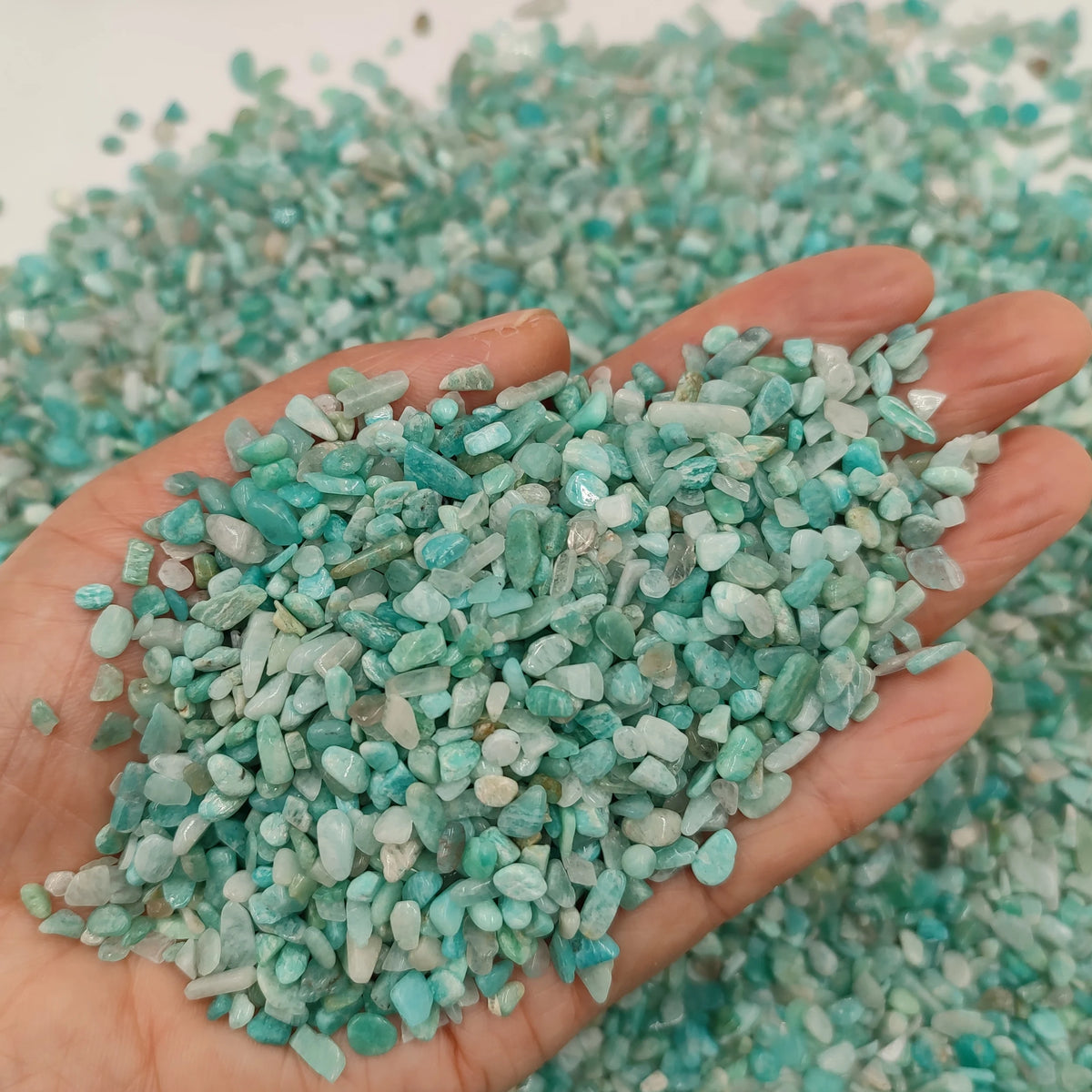 Natural Stone Crystals Mini Amazonite Chips Crystal Stones Gravel Minerals Quartz Energy Home Decor Room Decoration DIY Aquarium