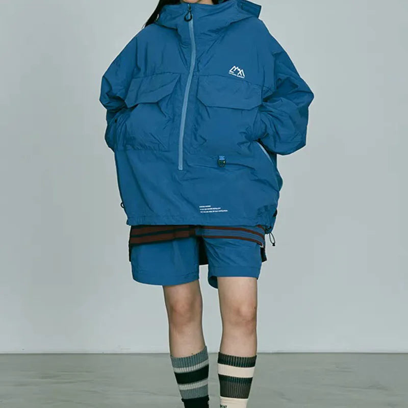 Lockere, wasserabweisende Kapuzenjacke Bequeme langärmelige Oberbekleidung im jugendlichen Stil für Herren und Damen