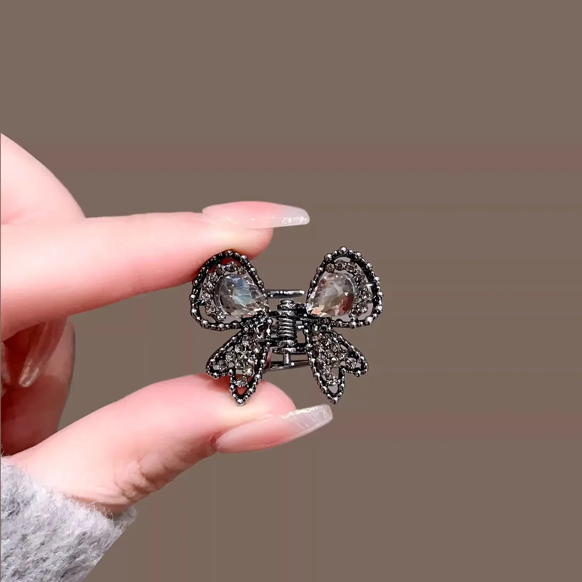 Exquisite Crystal Rhinestone Butterfly Hair Clip Cute Mini Hair Claw High-end Side Bangs Clip Women's Korean Hair Accessories