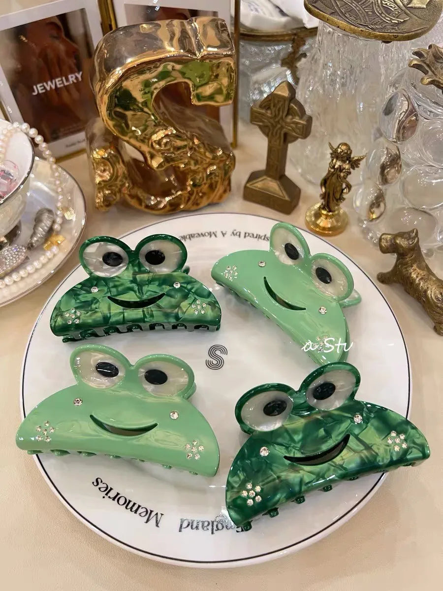 YHJ Big Eyed Frog Hair Claw Fun Frog Acetate Personality Design Hair Claw Clip Catch  Hair Accessories for Women Girls