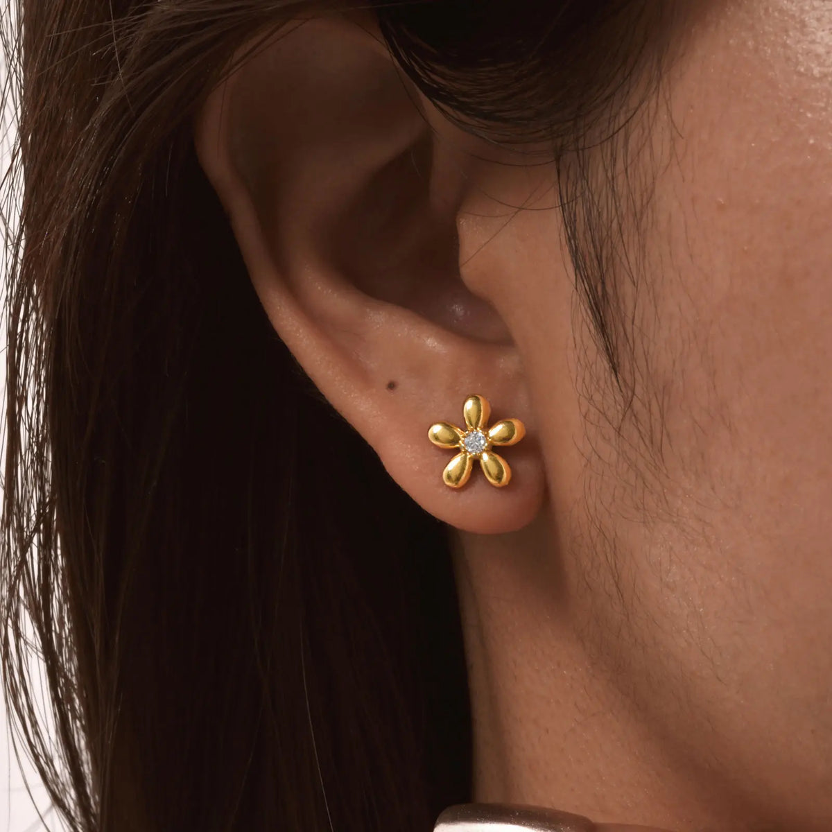 Stainless Steel Zircon Flower Stud Earrings for Women,18K Gold Plated Daily Earrings,Fashion Jewelry Mother's Day Gift