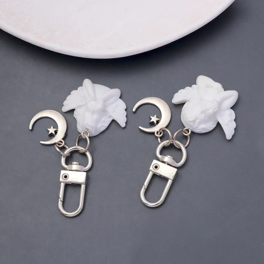 Creative Vintage White Angel Keychain For Women Girl Cute Star Moon Key Chain Car Key Ring Holder Trinket Bag Charms Jewelry