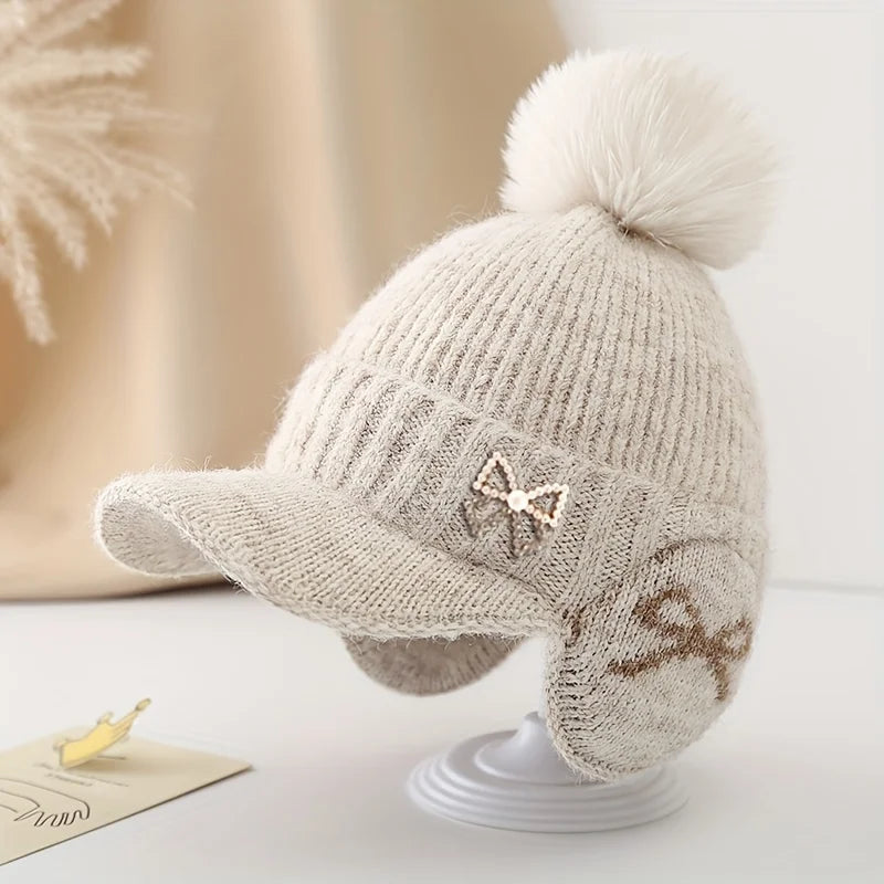 1Piece of Winter Hat, Thickened And Warm, Featuring a Duckbill Design, a Bow And a Pom-Pom. Stylish for Autumn for Kids Aged 4-8