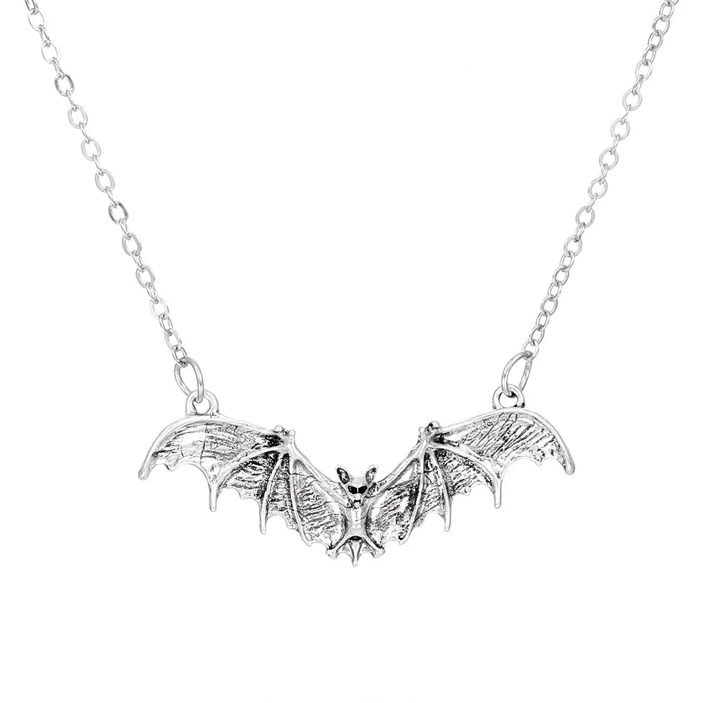 Punk Style Personality Black Bat Wing Pendant Necklace for Men Women Personality Halloween Exaggerated Hip Hop Collar Jewelry