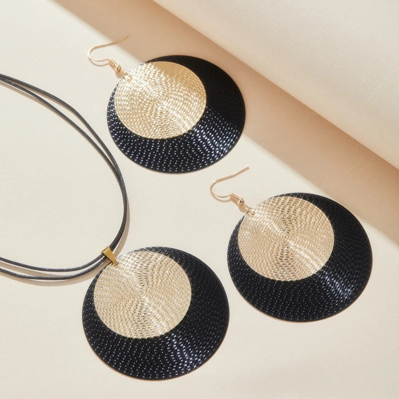 European and American Hip-hop Retro Circle Pendant Necklace Earrings Women Fashion Elegant Exaggerated Party Jewelry Gift