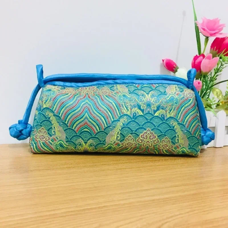 New Chinese Style Retro Bag Designer Chinese Style Silk Bag Japanese Hand Embroidery Totes Fashion Handbags and Purses