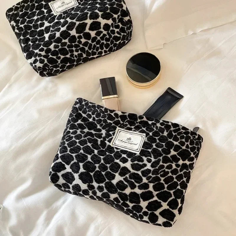 Large Women Leopard Cosmetic Bag Canvas Zipper Thickening Phone Make Up Bag Travel Washing Makeup Organizer Beauty Case