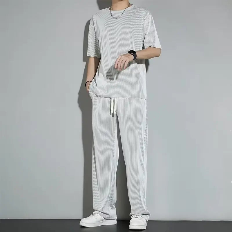 2025 Japanese Style New Korean Minimalist Men's Casual T-shirt and Pants High-quality Street Wear Two-piece Suit