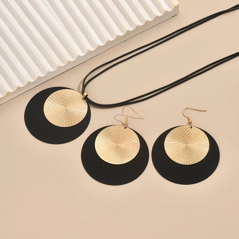 European and American Hip-hop Retro Circle Pendant Necklace Earrings Women Fashion Elegant Exaggerated Party Jewelry Gift