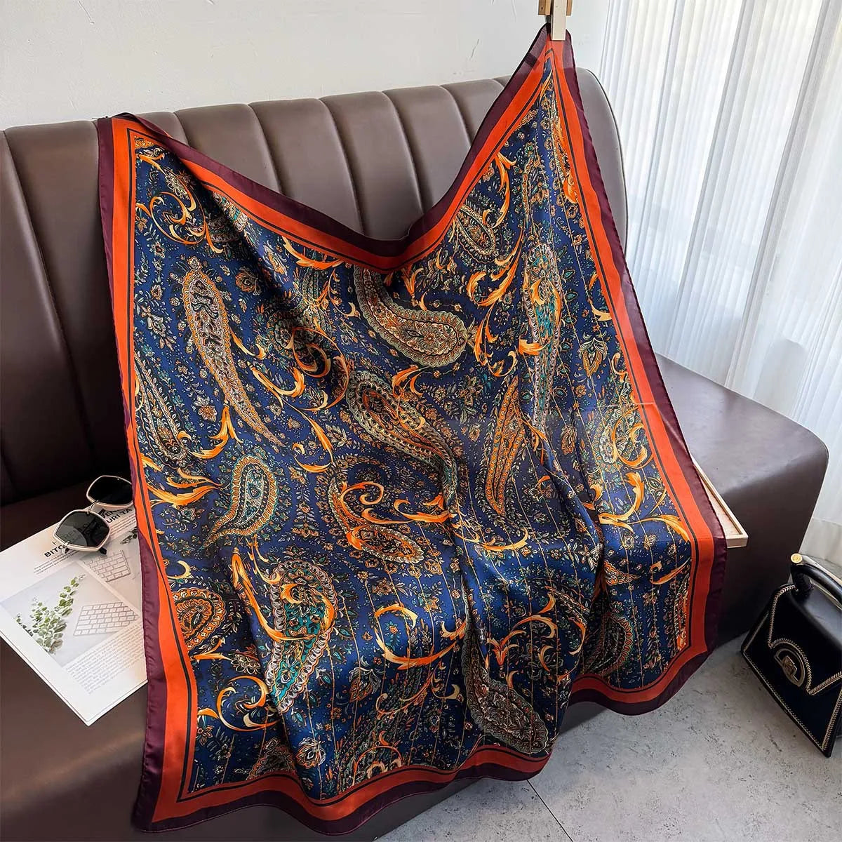 Neues 90cm quadratisches Tuch Retro Cashew Blumenmuster Seidenschals Damen Foulard Kopftuch Sommer Schal Hijab Bandana Halstuch
