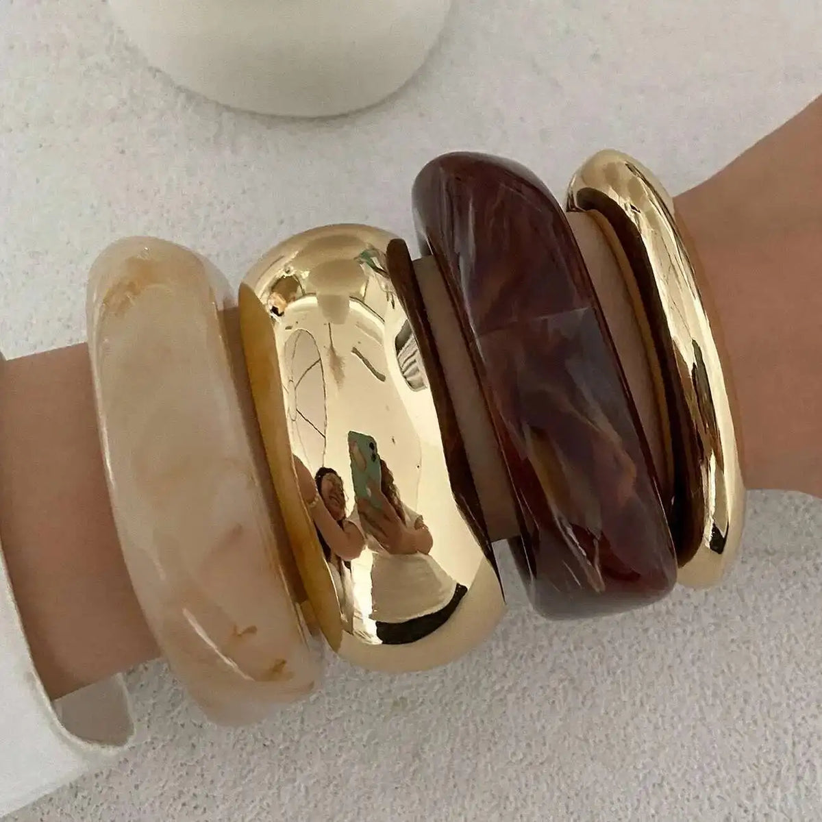SHIXIN Vintage Brown Coffee Acrylic Resin Chunky Bangle Bracelet for Women Punk Metal Irregular Spring Open Bangle Men Jewelry