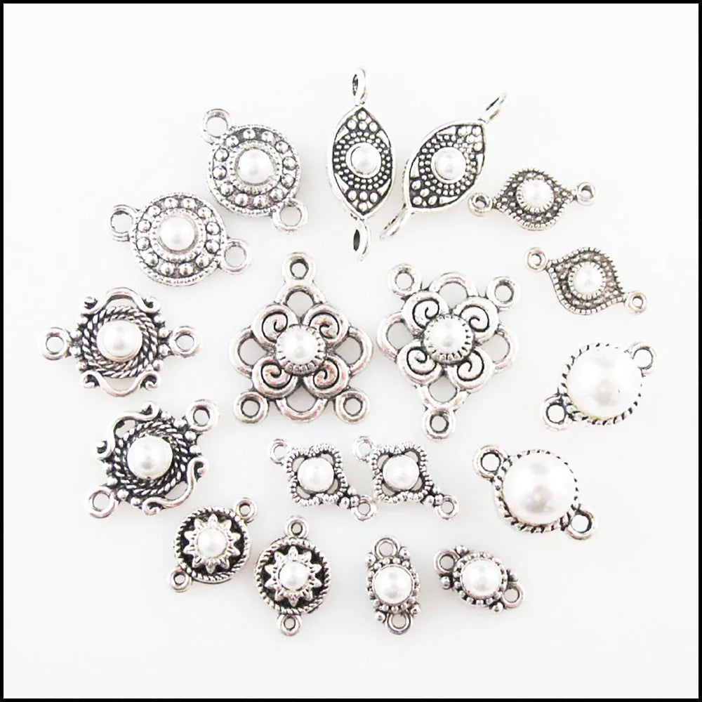 Fashion New Star Crown Eye Flower Round Charms White Plastic Pendants Connectors Tibetan Silver Plated