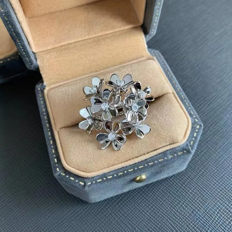 Fashion luster diamonds inlaid floral petal rings for women light luxury fashion flower ring couple high-end jewelry gift