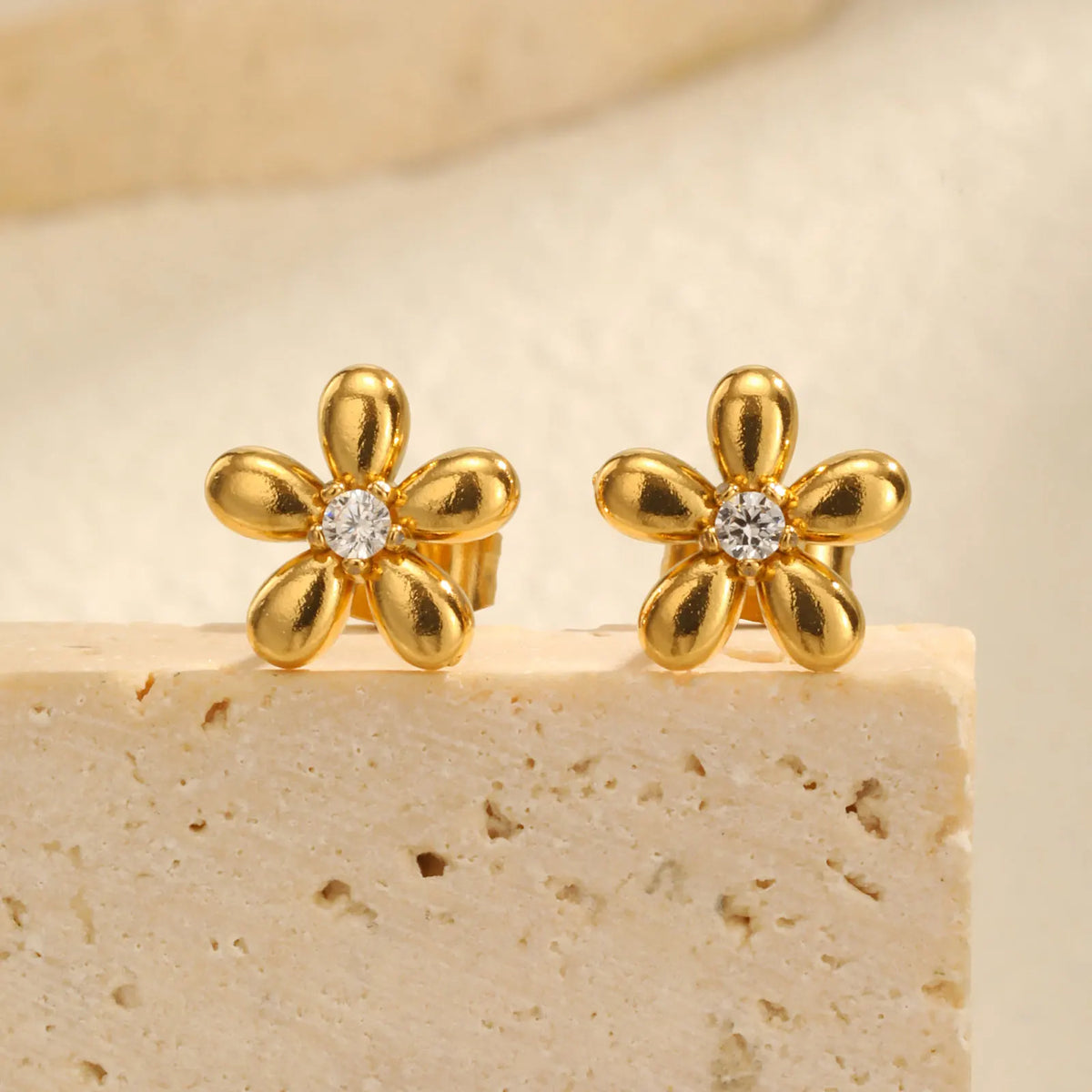Stainless Steel Zircon Flower Stud Earrings for Women,18K Gold Plated Daily Earrings,Fashion Jewelry Mother's Day Gift
