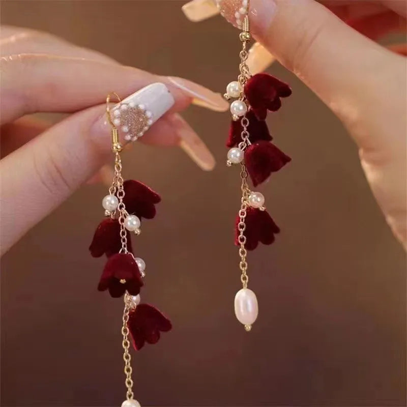 Vintage Wine Red Flocking Flower Drop Earrings For Women Jewelry 2026 Trending Long Bowknot Crystal Pearl Bridal Dress Earrings