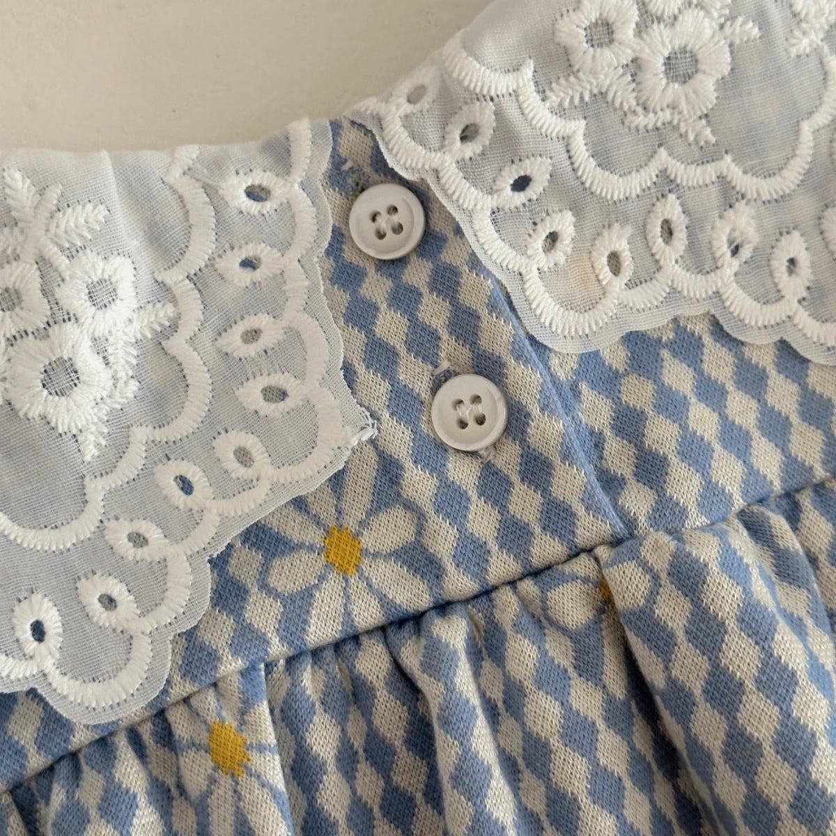 New Autumn Baby Clothing Boys Girls Cotton Long Sleeve  Daisy Printed Doll Neck Bodysuit 0-18M Newborn Casual Romper Spring