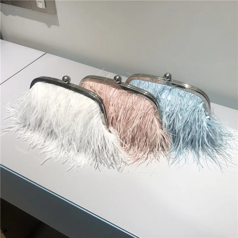 Luxury brand Handle Bag 2025 Fashion  Female Wallet Retro Lux Shoulder Bag New Temperament Feathers Pearl Chain Crossbody Clutch