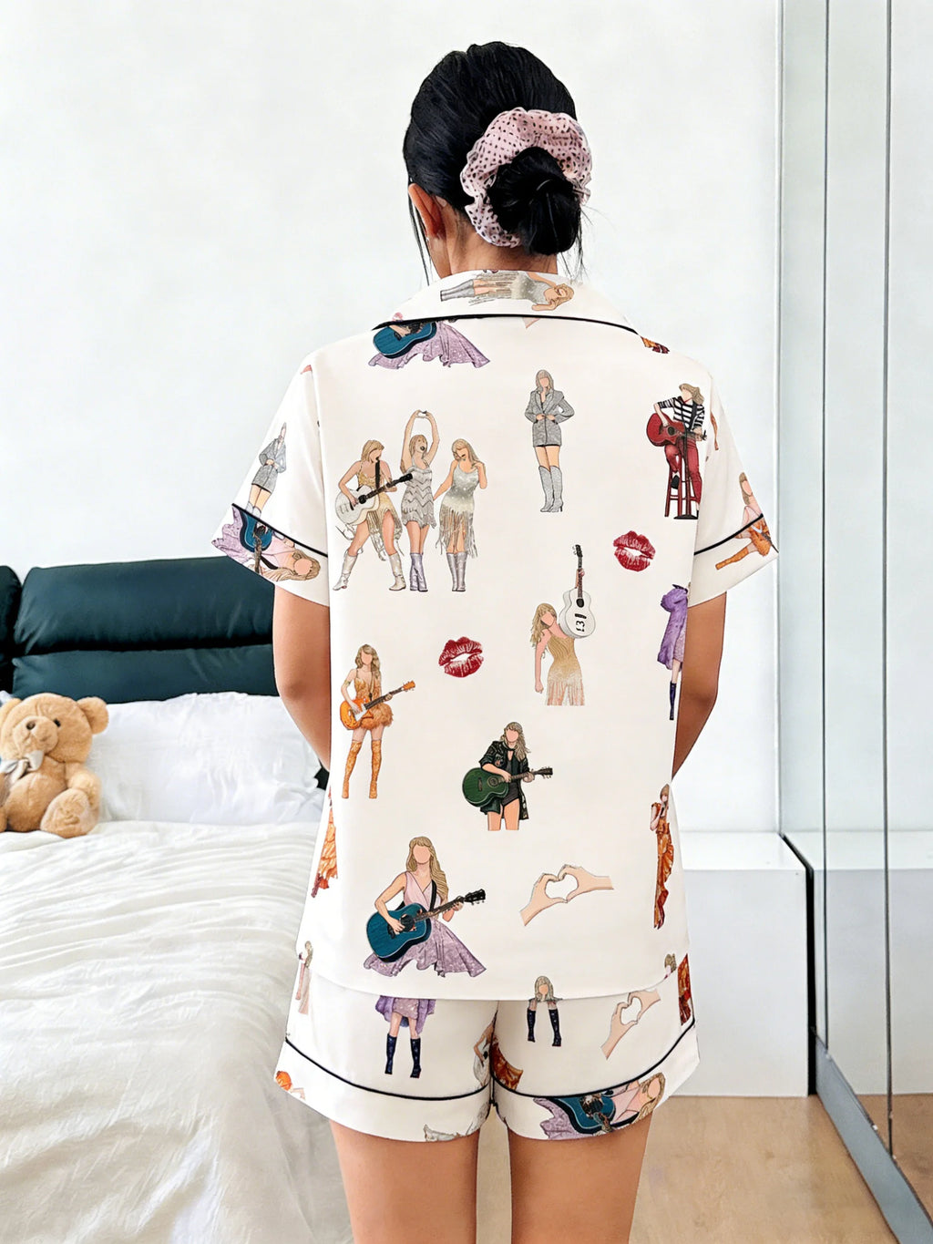 Women Pajamas Cardigan Lapel Short Sleeve Shorts 2 Piece Set Spring Summer Cute Singer Guitar Print Homewear Loungewear