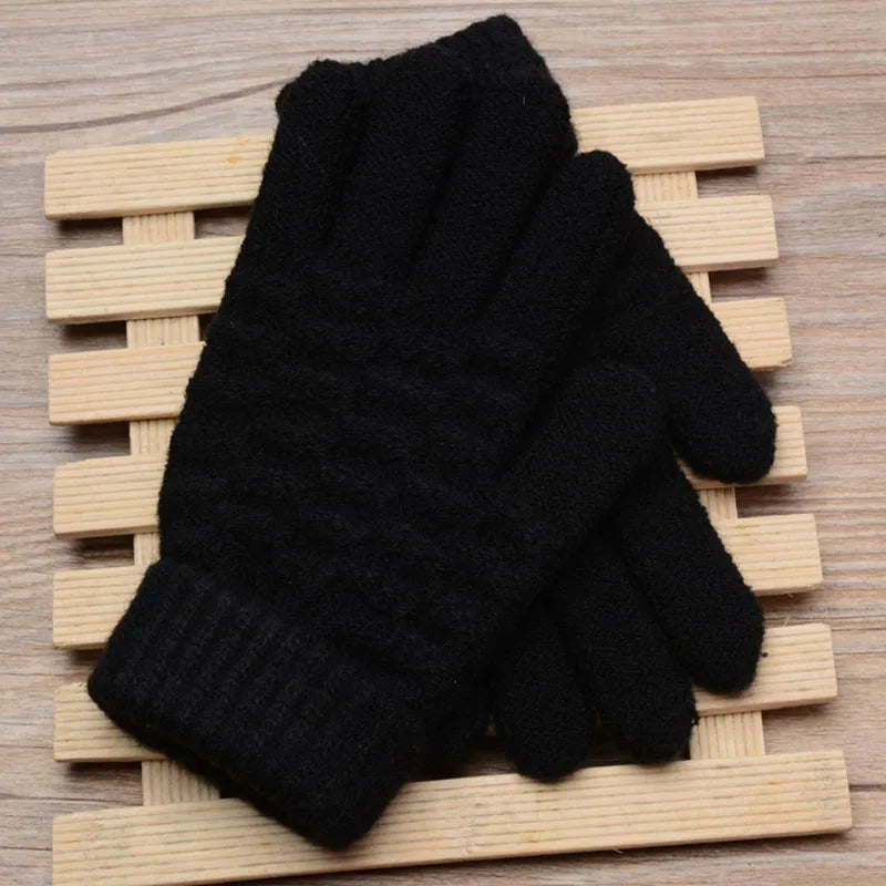 Nuevos guantes de punto gruesos de moda para niños, guantes cálidos de invierno para niños, manoplas elásticas para niños y niñas, guantes sólidos con dedos divididos