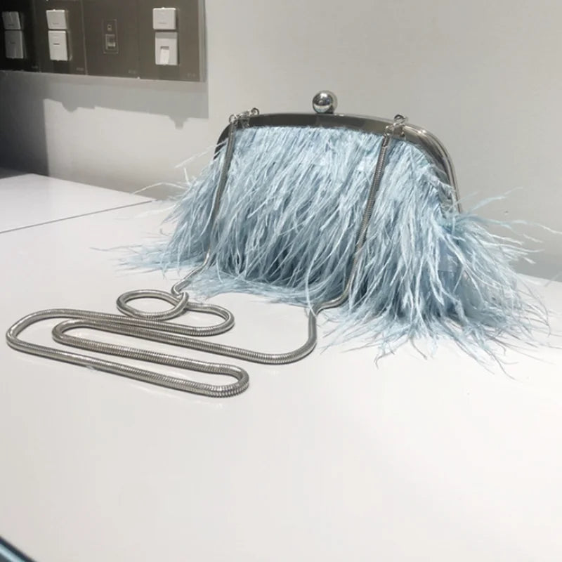 Luxury brand Handle Bag 2025 Fashion  Female Wallet Retro Lux Shoulder Bag New Temperament Feathers Pearl Chain Crossbody Clutch