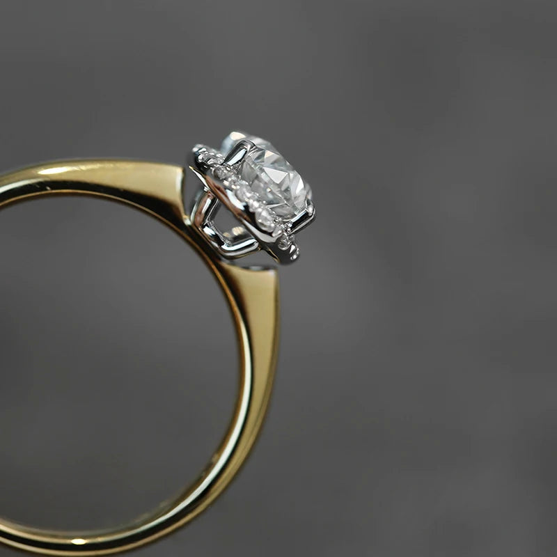 Huitan Trendy Women Wedding Rings Luxury Two Tone Crystal AA Cubic Zirconia Engagement Anniversary Party Elegant Female Jewelry