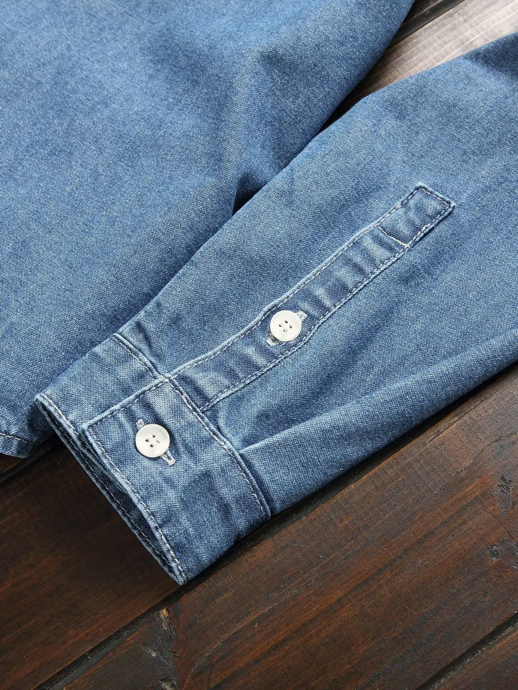Men's denim shirts for spring and autumn. Blue denim shirts. Trendy and fashionable. Daily casual street style.