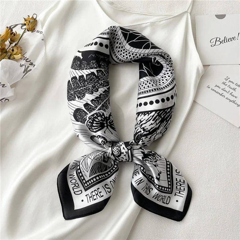 1 Pack Ladies' Korean Style Small Square Silk Scarf Retro Fashion Versatile Printed Professional Neck Scarf