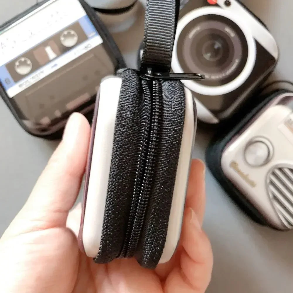 Retro Feelings Creative Coin Purse Headphone Storage Bag TV Tape Bag Coin Bag Storage Box Wallet Purse Kids Earphone Box