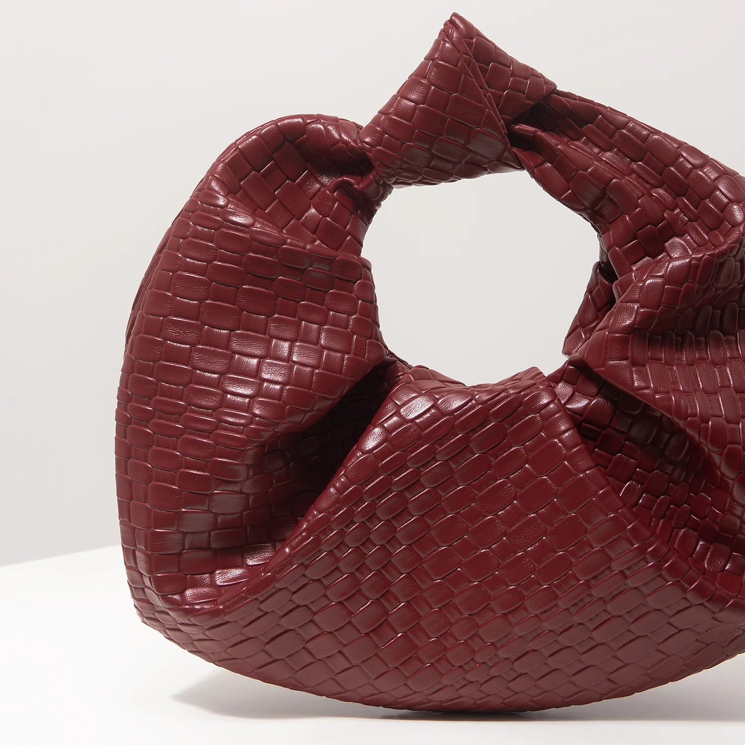 Vintage Faux Leather Woven Pattern Handbag, Knotted Crescent Bag, Pleated Cloud Bag, Women's Party Dress, Burgundy Wallet, Elegant Evening Bag (Pattern Random)