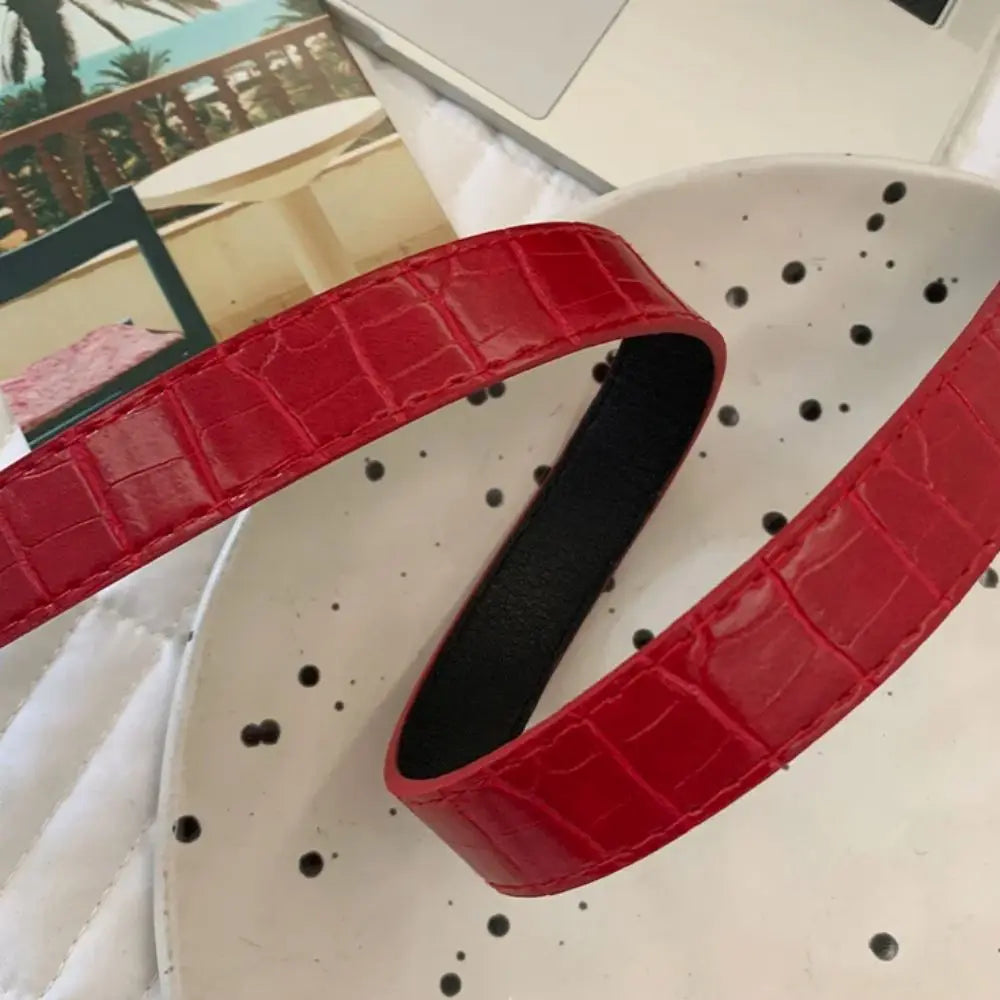 Ins Style Crocodile Pattern Women's Belt PU Leather Korean Thin Waist Belt Niche Black Red Dress Jeans Belt For Girls