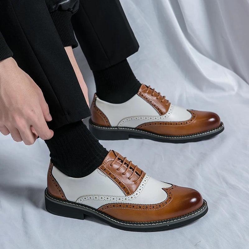 British Men's Trendy Shoes Handmade Sole Brogue Shoes Fashionable Blue Men's Leather Casual Shoes Versatile Free Delivery