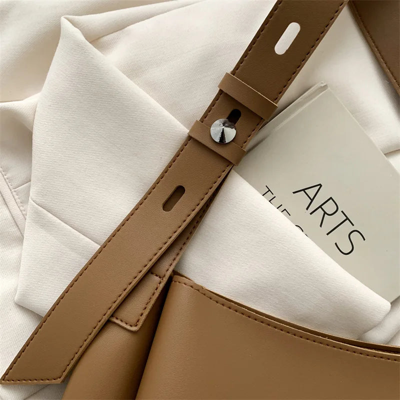 Fashion Leather Tote Bag for Women 2026 Trends Female Simple Large High Capacity Shoulder Side Bag Handbags and Purses Women Bag