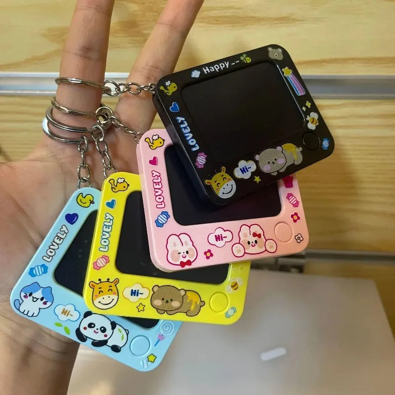 Mini Graffiti Board Keychain Creative Cartoon Cute One-Click Clearing DIY Painting Key Chain Kids Students Christmas Gifts