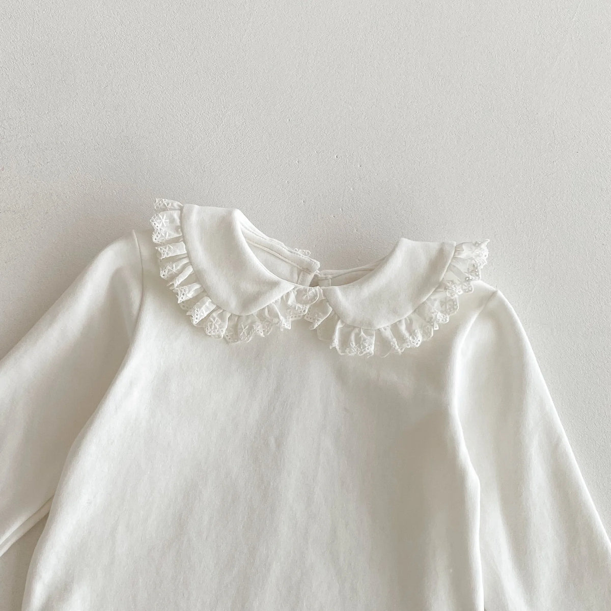 2026 Autumn New Girls Long Sleeve Bottoming Shirts Solid Children Cotton T Shirts Baby Girl Peter Pan Collar Tops Kids Clothes
