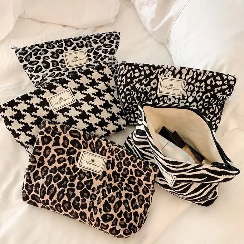 Large Women Leopard Cosmetic Bag Canvas Zipper Thickening Phone Make Up Bag Travel Washing Makeup Organizer Beauty Case