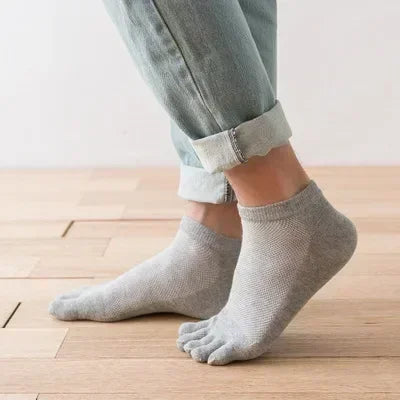 Men's Breathable Five Finger Socks Cotton Mesh Summer Socks Ultra-thin Breathable Sweat Absorbing Split Toe Low Top Socks