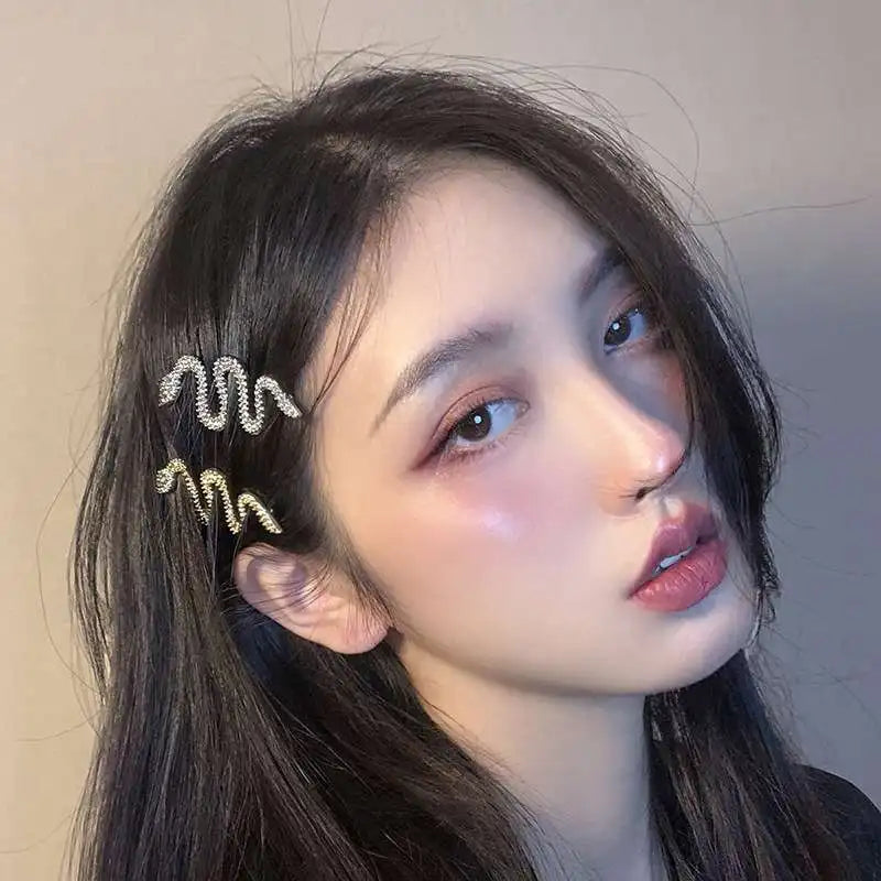 Gothic Punk  Metal Snake Medusa Hairpin Hair Clip for Women Side Bangs Holder Girls Retro Barrettes Jewelry Headwear Accessories