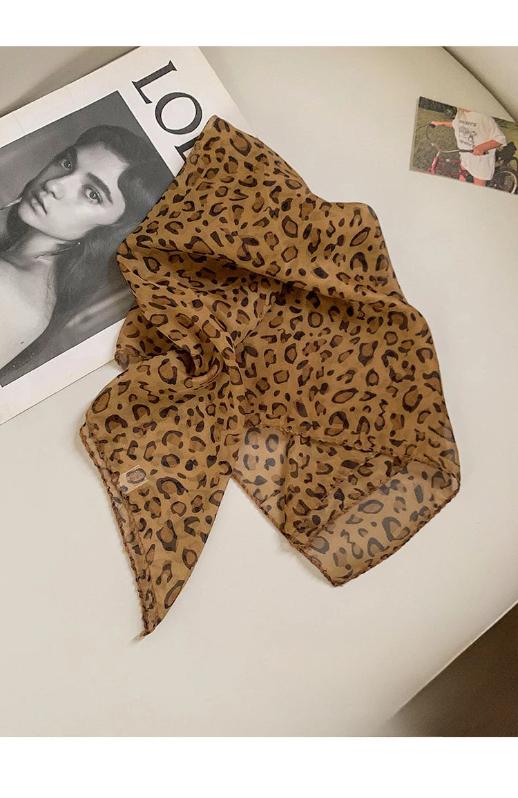 Retro Leopard Print Square Scarf for Women Satin Thin Edge Scarves Head Band Fashion Y2K Lady Hair Shawl Wrap Female Neckerchief