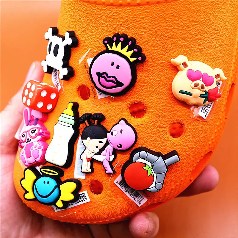 Single Sale 1pcs PVC Shoe Charms Cute Rabbit Baby Bottle Sieve Shoe Accessories Clips Shoe Buckle Decorations fit Kids X-mas