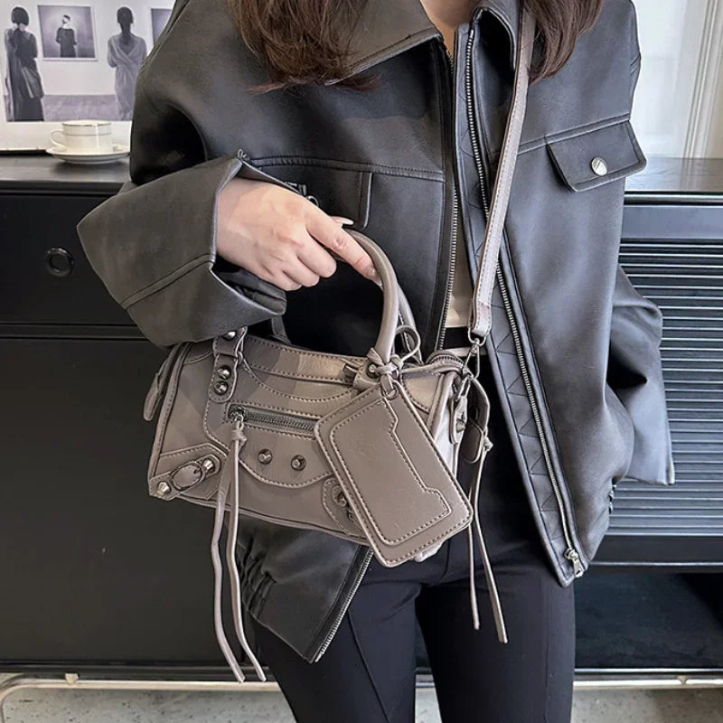 European and American Fashion Rivets Large Capacity Pillow Bag Bowling Motorcycle Handbag Single Shoulder Crossbody Women's Bag