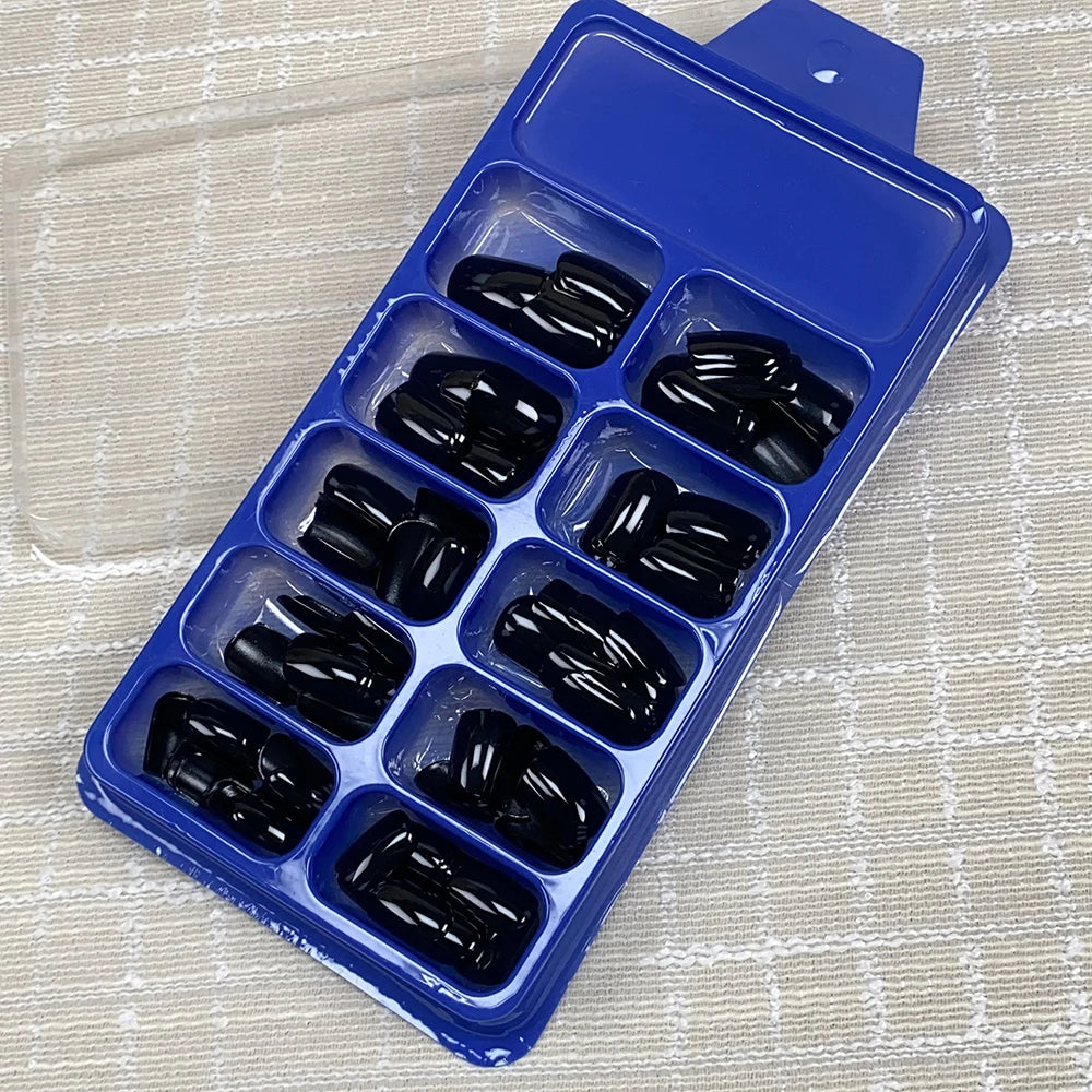 120pcs Glossy Short Square False Nails Black/White Full Cover Simple Press On Nails Tips Artificial Fingernail Extend Fake Nails