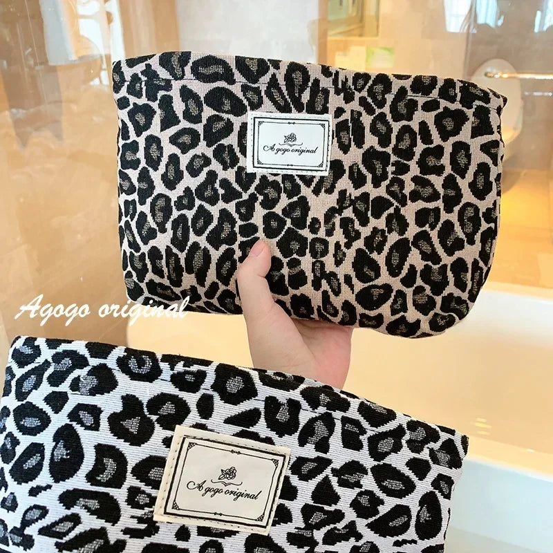 Large Women Leopard Cosmetic Bag Canvas Zipper Thickening Phone Make Up Bag Travel Washing Makeup Organizer Beauty Case