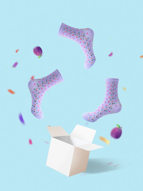 1 pair of mid-length socks for men and women, ice cream personality funny gift paper cup box, novel and creative, interesting gi