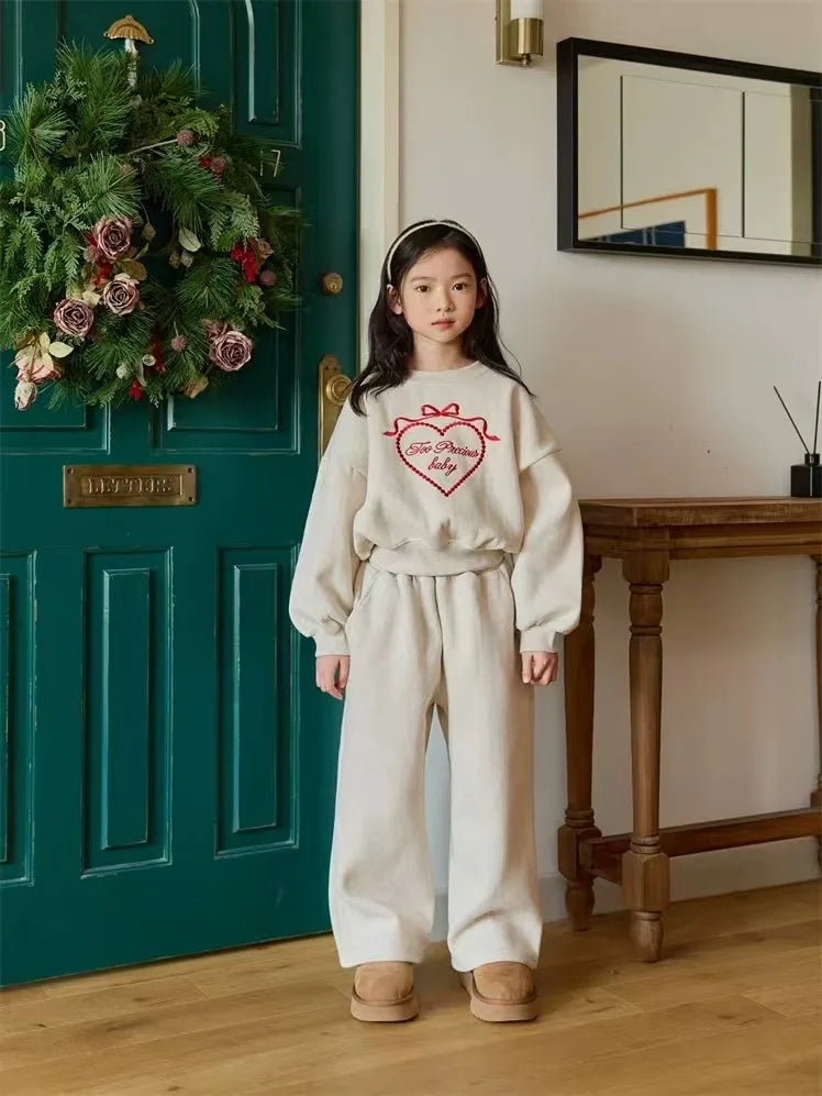 2026 Spring New Children Long Sleeve Clothes Set Baby Girls Heart Embroidery Sweatshirt + Pants 2pcs Suit Kids Sports Outfits