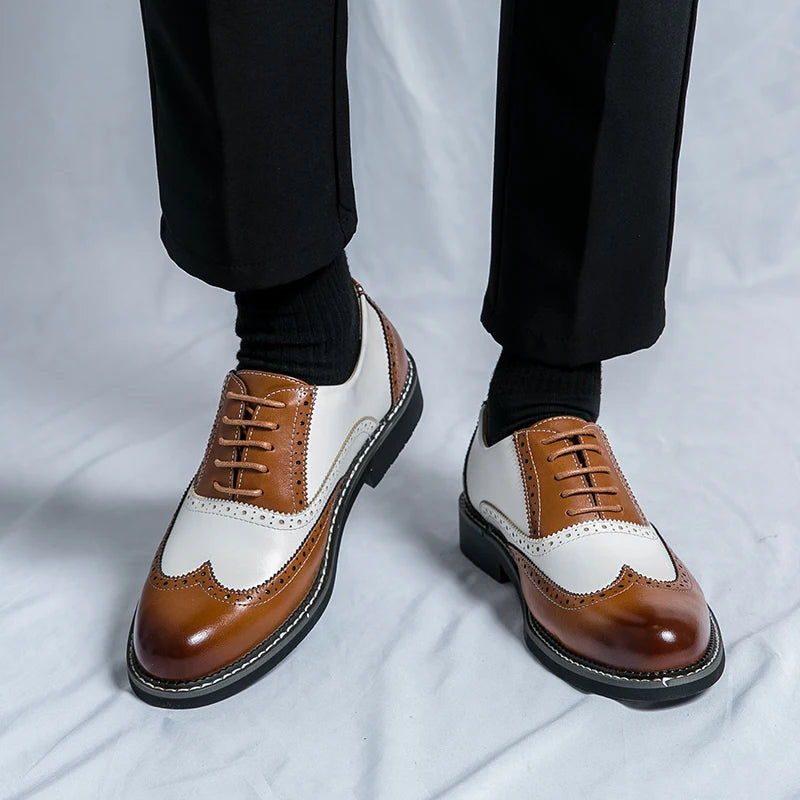 British Men's Trendy Shoes Handmade Sole Brogue Shoes Fashionable Blue Men's Leather Casual Shoes Versatile Free Delivery